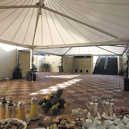 Ramada By Wyndham 4*