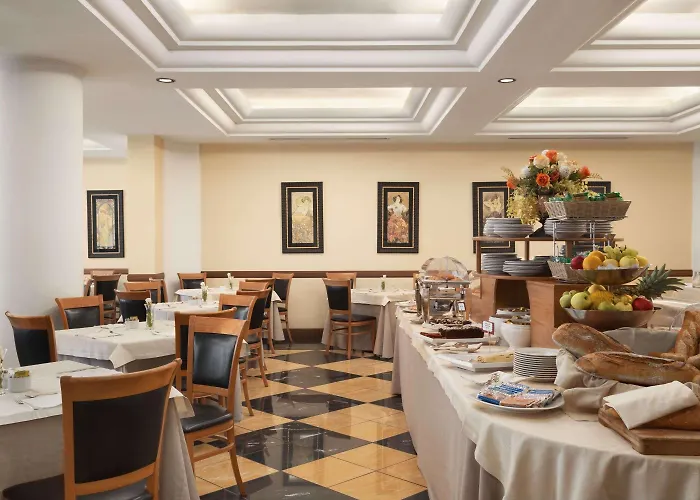 Ramada By Wyndham Napoli