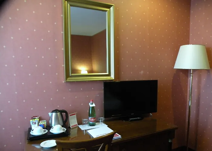 Hotel Ramada By Wyndham Napoli