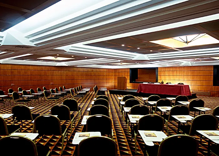 Ramada By Wyndham Hotel 4*