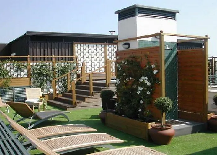 Ramada By Wyndham Napoli