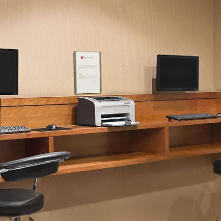 Ramada By Wyndham Napoli