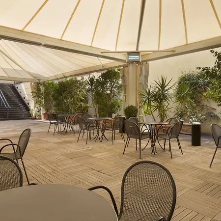 Ramada By Wyndham 4* Napoli