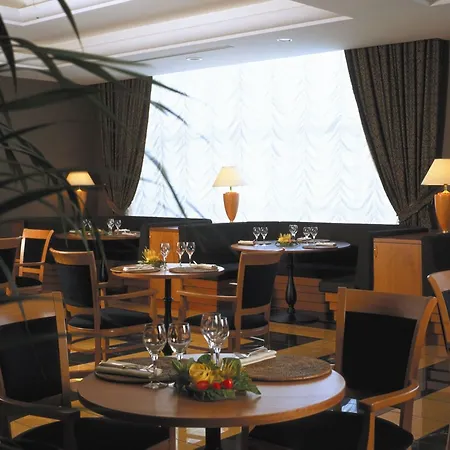 Hotel Ramada By Wyndham Napoli