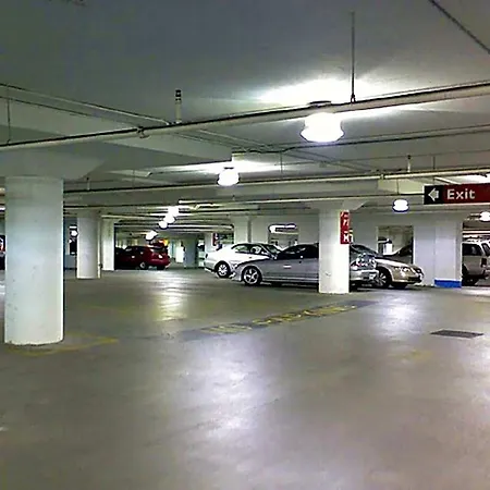 Ramada By Wyndham 4*