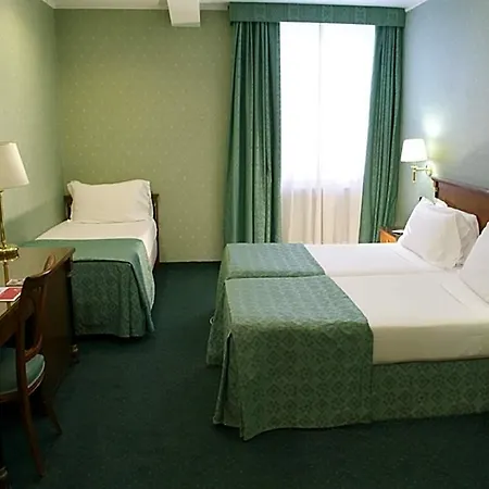 Hotel Ramada By Wyndham 4*