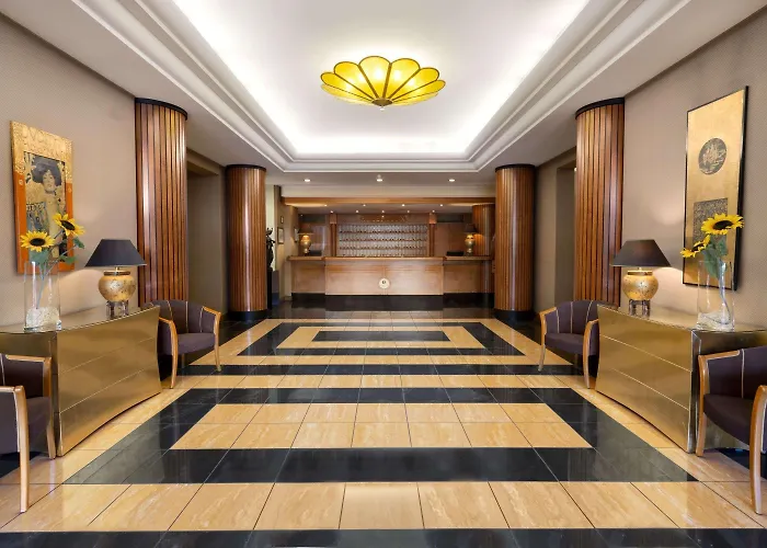 Ramada By Wyndham 4* Nápoles