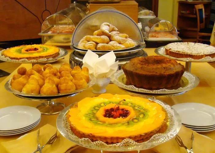 Ramada By Wyndham 4* Nápoles