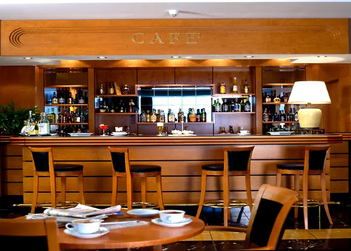 Hotel Ramada By Wyndham Nápoles