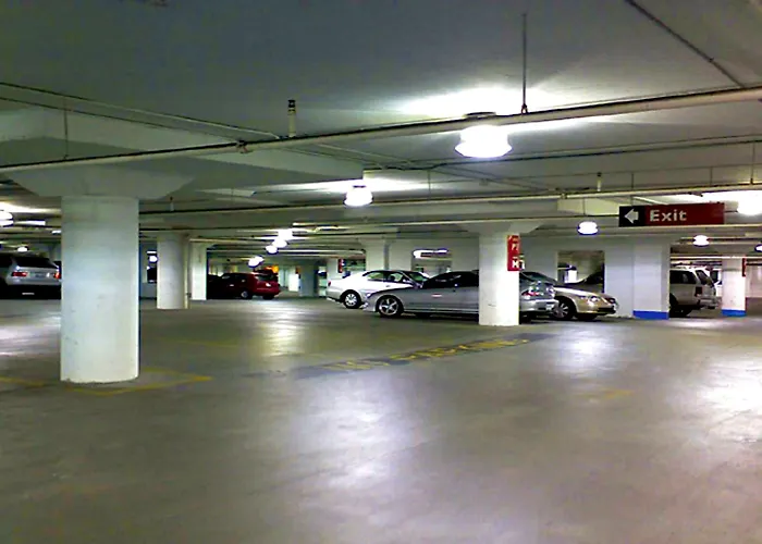 Hotel Ramada By Wyndham 4*