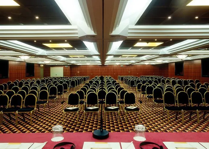 Ramada By Wyndham 4*