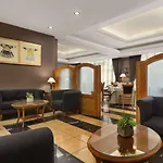 Ramada By Wyndham Otel Napoli