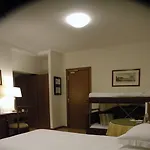 Otel Ramada By Wyndham 4*