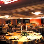 Otel Ramada By Wyndham 4*