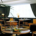 Ramada By Wyndham Otel 4*