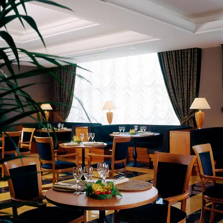 Ramada By Wyndham